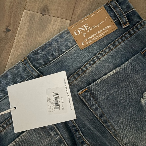 One Teaspoon Trashed Freebird Jeans NWT - Picture 4 of 4